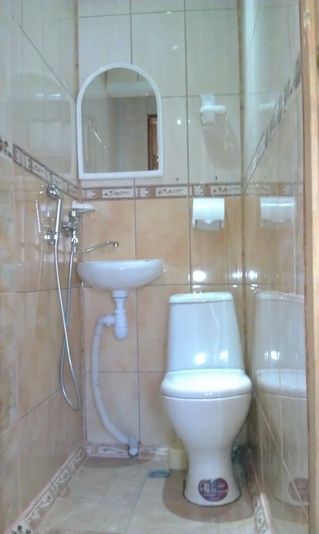 Kitech Guest House Odesa Habitación foto
