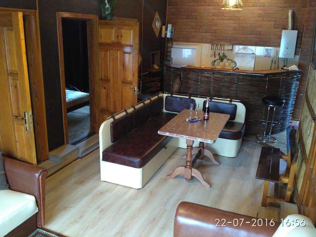 Kitech Guest House Odesa Exterior foto