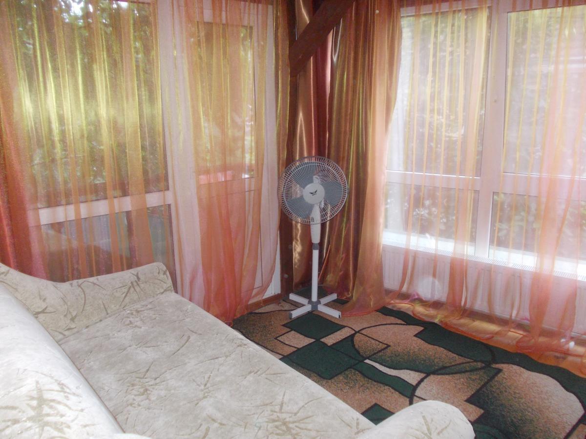 Kitech Guest House Odesa Exterior foto